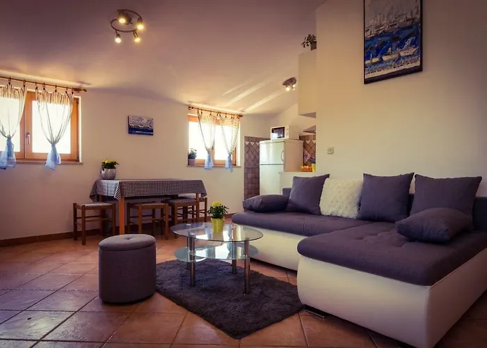 Helena Apartment Pula